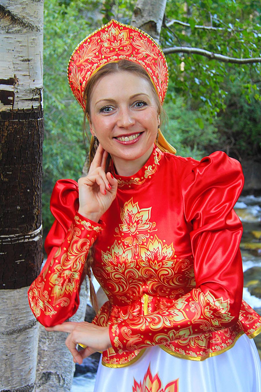 Women in Slavic costumes in Chenzhou