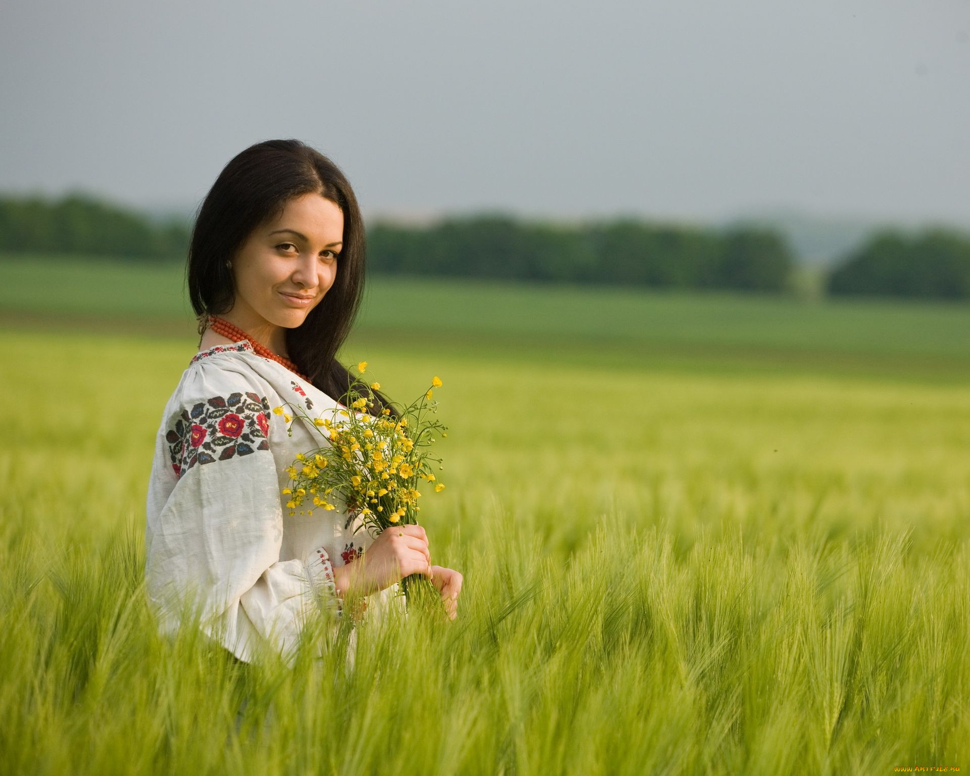 Women in Slavic costumes in Chenzhou